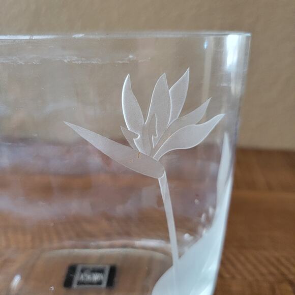 Vintage Mikasa Crystal Vase Oval 5.5 Inch Etched Bird of Paradise Floral Design - Picture 4 of 10